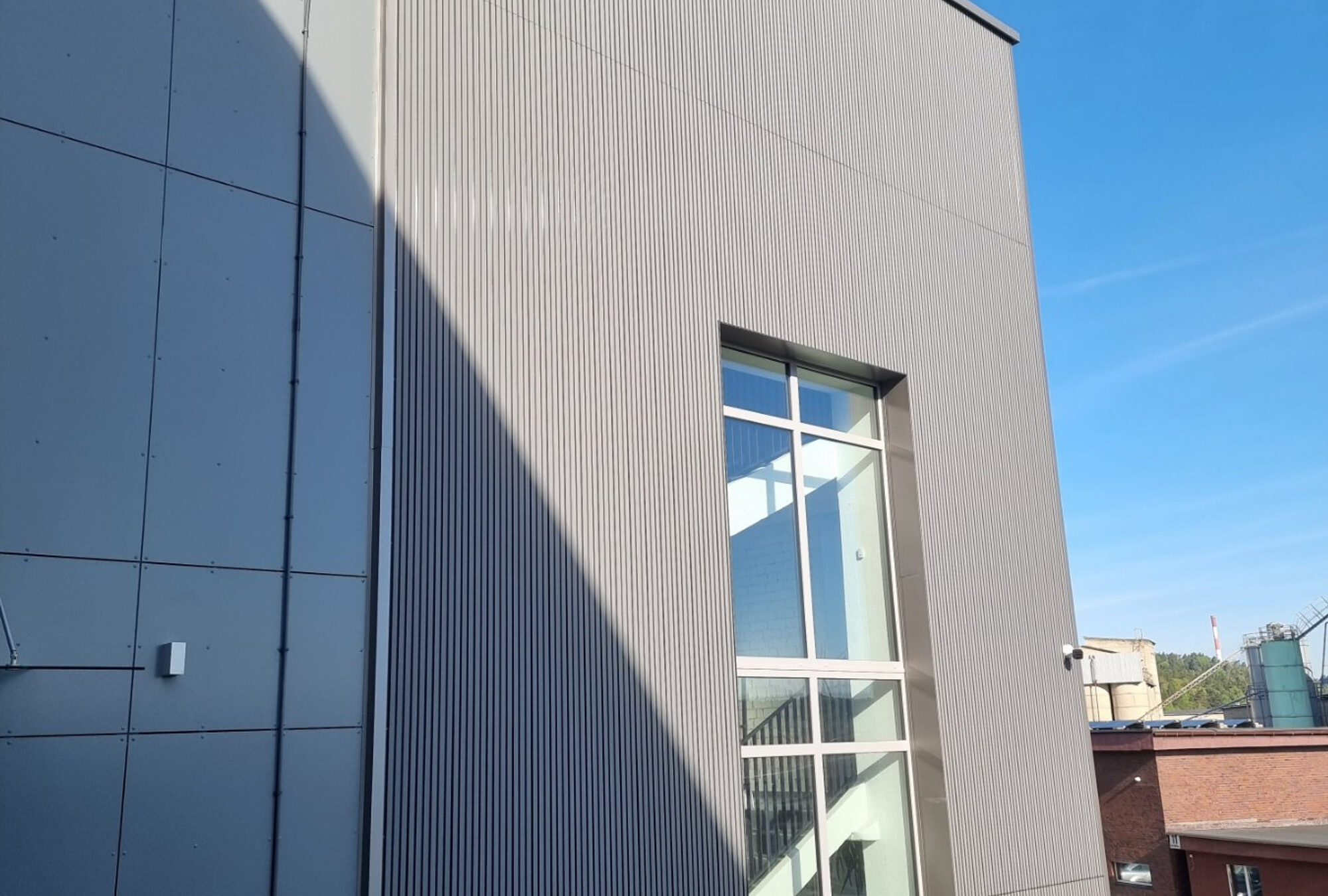 Fasade på industribygg med FLC — bilde 4
