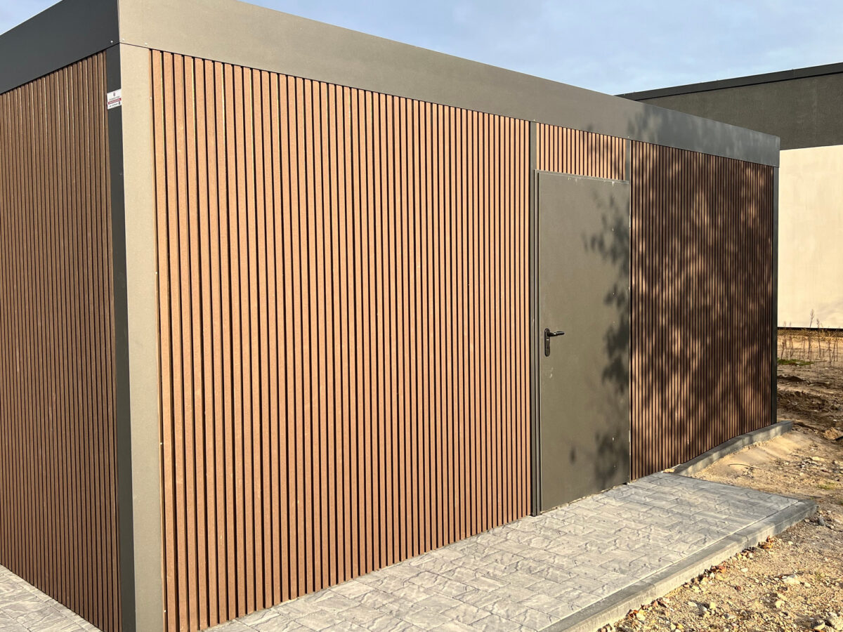 Carport kledd med FLC